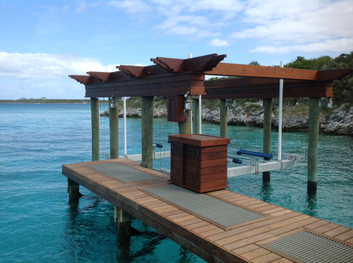 Unlocking the Advantages of Ipe Decking: Elevate Your Outdoor Experience in the Caribbean