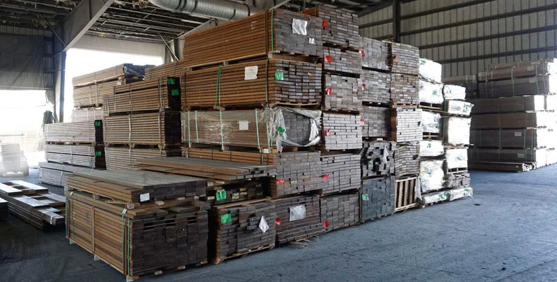 Ipe decking - ipe-1-stack